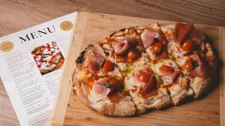 Pinsa Prosciutto