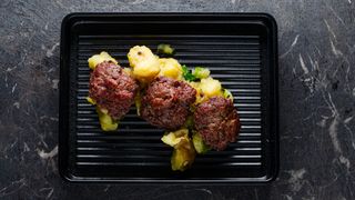 Телешки кюфтета от фермерско месо