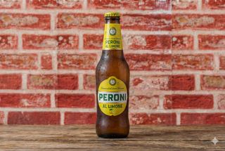 Cerveza Peroni Clara Regular