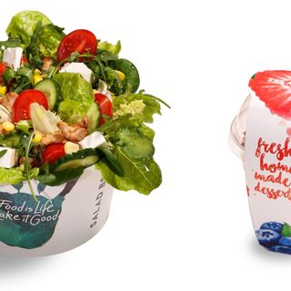 Salata Most Wanted + Budinca de Chia cu banane, unt arahide si musli