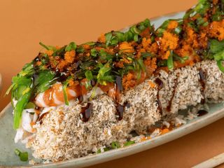 Суші хот-дог з лососем (320g)