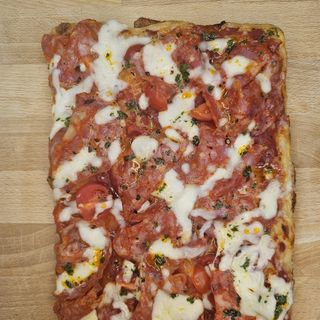 Diavola   teglia 1/4 per una persona