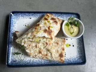 Лаваш 4 сири