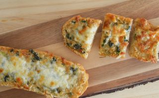 PAN DE AJO CON QUESO