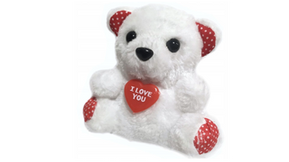 Biały miś z serdcem i napisem.