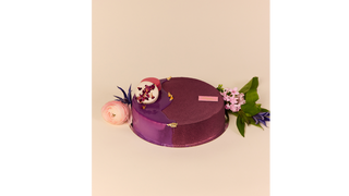 Tort Jogurtowy Z Owocami Lasu