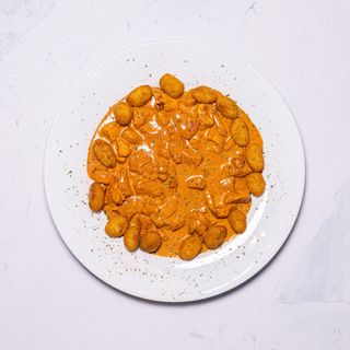 Piletina u sosu od pečuraka