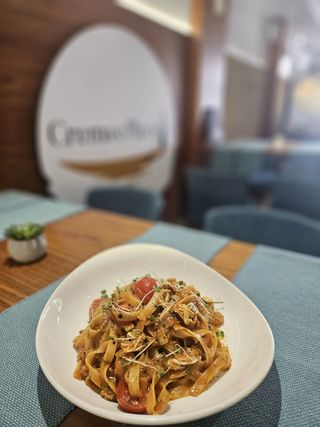 Pasta sa kozicama