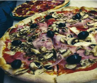 Pizza Medieval