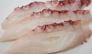 16，Sashimi de Pulpo, 9 Unidades