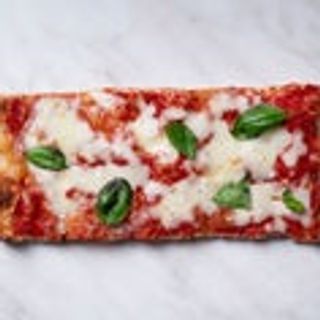 Mezza teglia Margherita