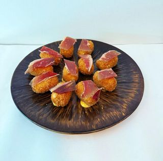 Croquetas de jamón ibérico
