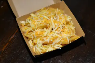 Patatas fritas con queso