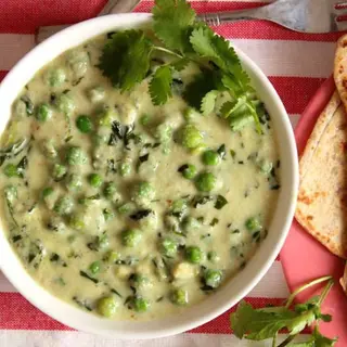 Methi Malai Matar 