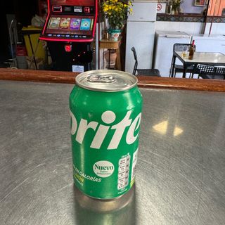 Sprite lata 330ml.