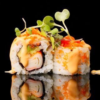 056-Uramaki surimi fusión 8U