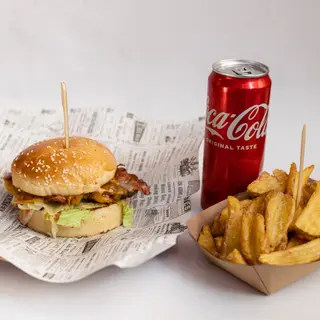 Classic burger 100g + pomfrit + Coca cola 0,33