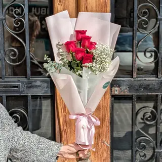 Passion Rouge - Rosas Rojas y Eucalipto Que Dejan Huella