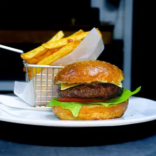 The Classic Burger