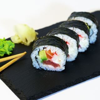 Futo Maki Sushi Special - 4 pezzi