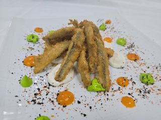 Boquerones crujientes (ración)