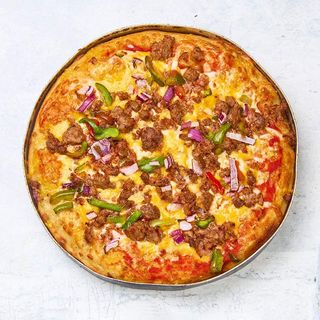 Meso i cheddar Chicago pizza