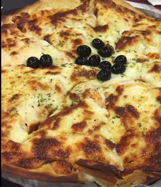 Pizza Galinha com Natas