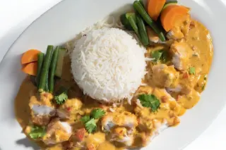 Cj'S Signature Fish Curry