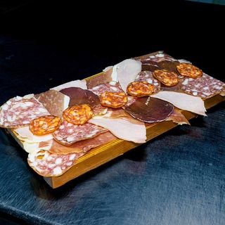 Tapas Charcuterie