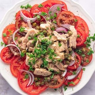 Salade tomate au thon