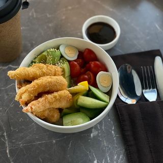 Боул с креветками