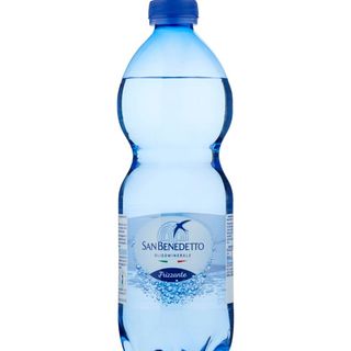 Acqua gassata bottiglia 50 cl 