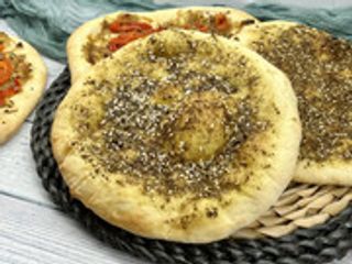 Manakish Au Zaatar