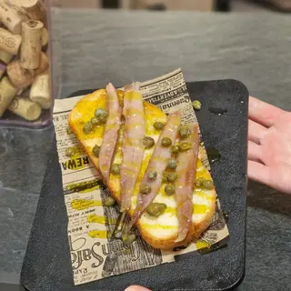 Tosta de perdiz con reducción al Px 