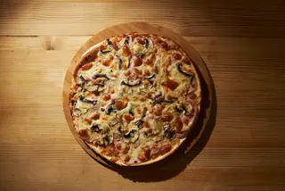 Pizza Prosciutto e funghi