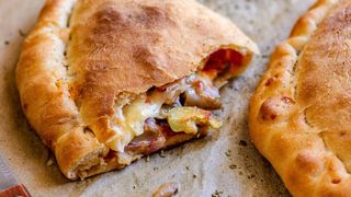 10. Calzone Italiano (Mediano)