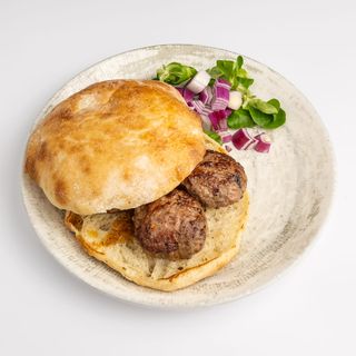 Gurmanski uštipci, lepinja, luk 