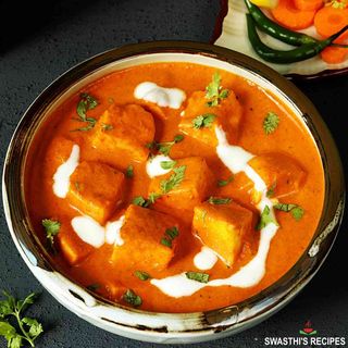 Paneer Makhani Curry / Curry brânză în sos de roșii și unt