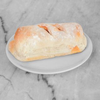 Pão com chouriço e queijo