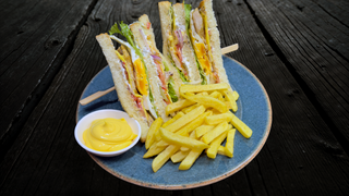 ქლაბ სენდვიჩი