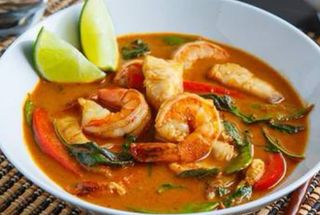 Red curry ( camarões)