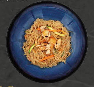 Spaghetti di soia con pollo