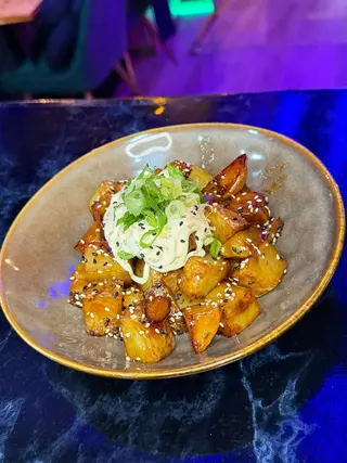 Japo Bravas Huancaína