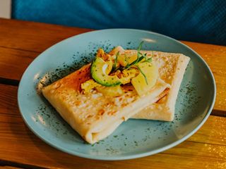 Naleśniki z kurczakiem curry