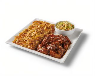 Cerdo Con Bambú Y Setas