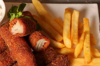 Kids - Chicken Fingers & Chips