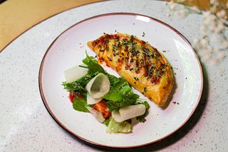 Кальцоніні з веганським м’ясом, Крем-сиром і томатами (260г)