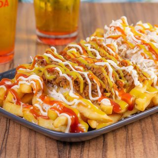 Papas locas con Carne Mechada