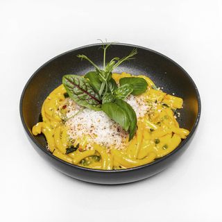 Makaron z dynią i bekonem