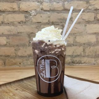 Frappé de chocolate (470 ml)